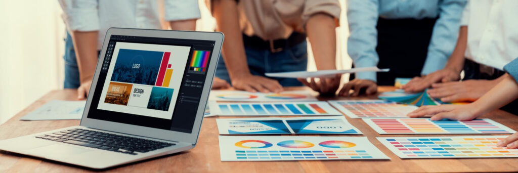 Equipo de diseño web y marketing digital en Puerto Vallarta y Canadá - Soluciones Rubarb